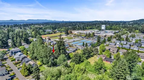 959 Hoquiam Avenue NE Renton WA 98059