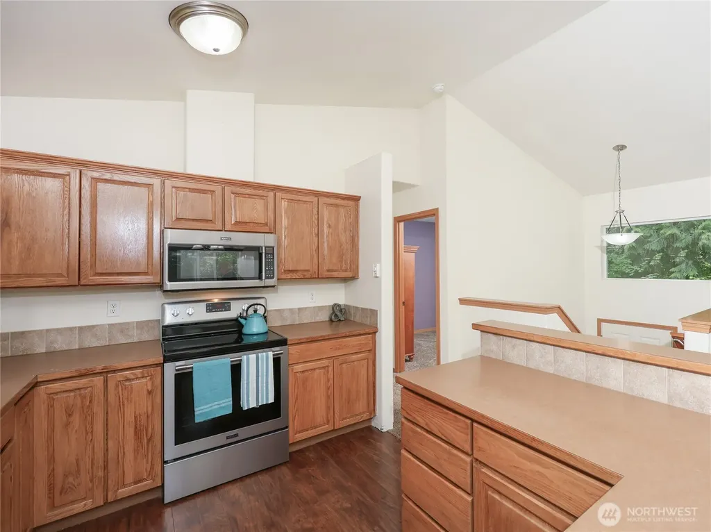 1924 1924 & 1912 238th Avenue NE Granite Falls WA 98252