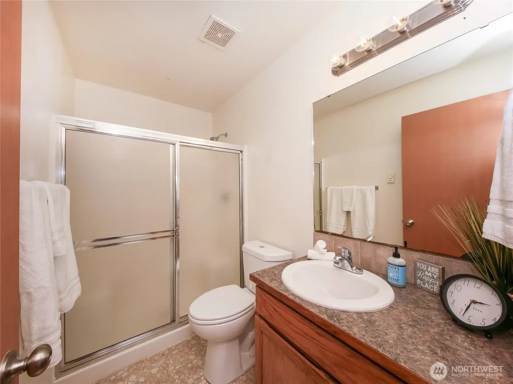 1924 1924 & 1912 238th Avenue NE Granite Falls WA 98252