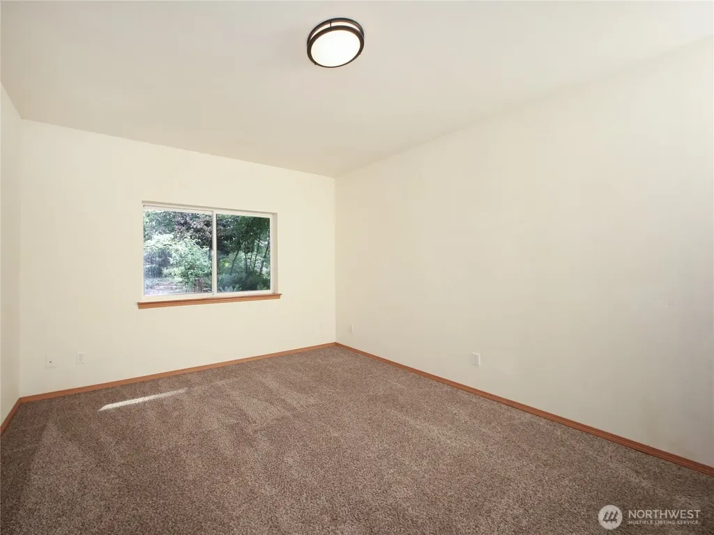 1924 1924 & 1912 238th Avenue NE Granite Falls WA 98252