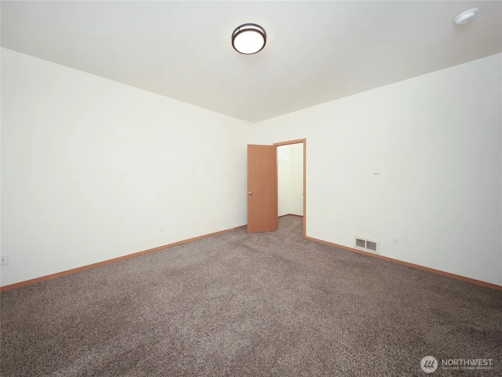 1924 1924 & 1912 238th Avenue NE Granite Falls WA 98252