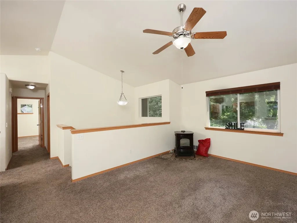 1924 1924 & 1912 238th Avenue NE Granite Falls WA 98252