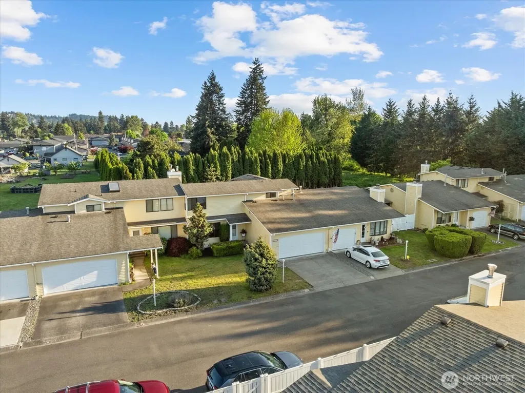 1935 F Street SE Auburn WA 98002