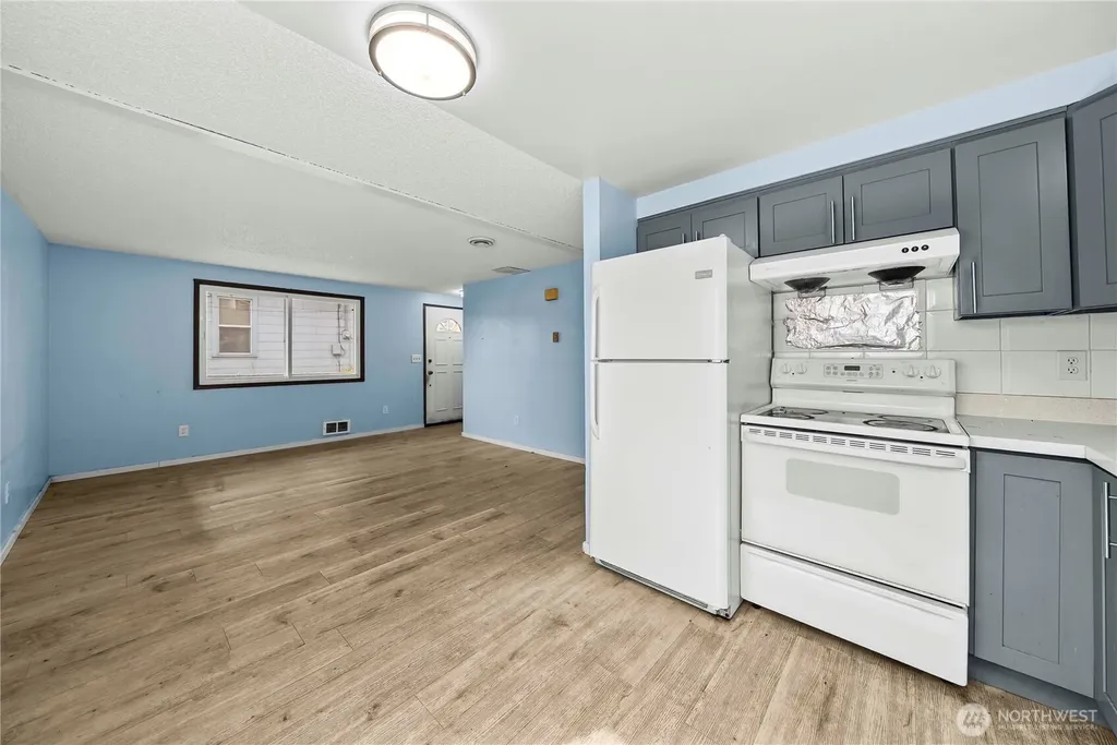 6919 Carleton Avenue S Seattle WA 98108