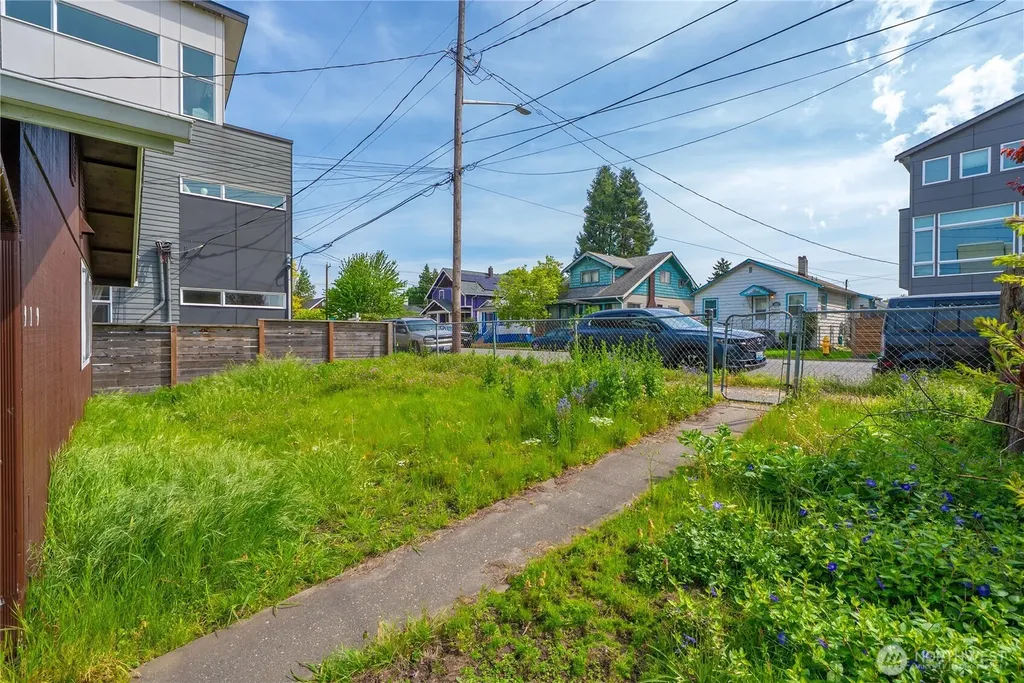 6919 Carleton Avenue S Seattle WA 98108