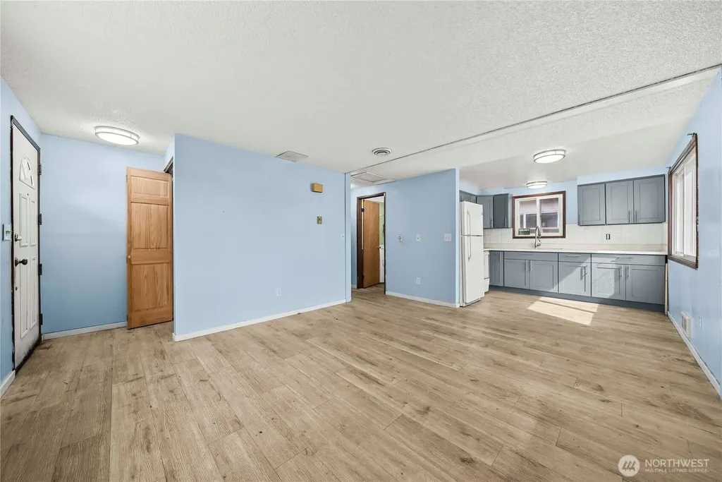 6919 Carleton Avenue S Seattle WA 98108