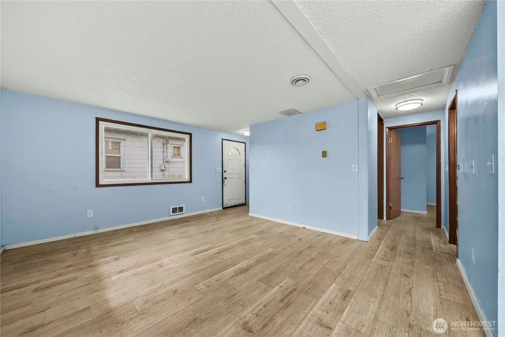 6919 Carleton Avenue S Seattle WA 98108