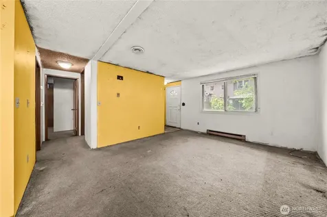 6919 Carleton Avenue S Seattle WA 98108
