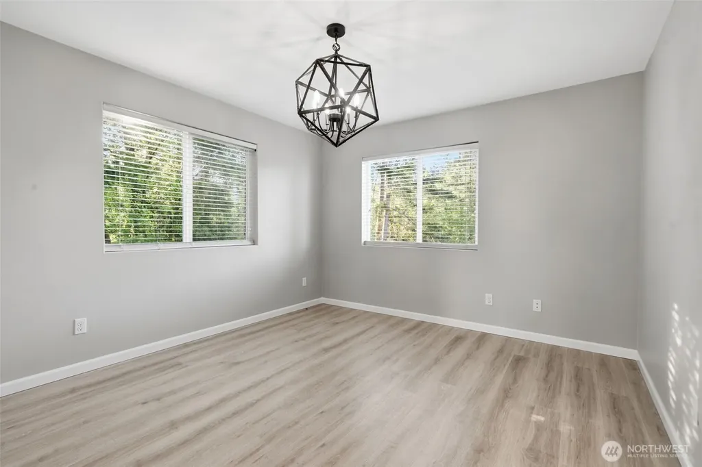 2271 SE Upchurch Way Port Orchard WA 98366
