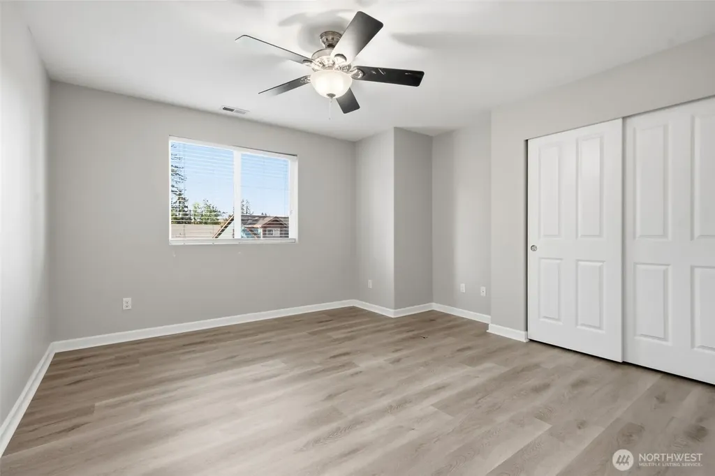 2271 SE Upchurch Way Port Orchard WA 98366
