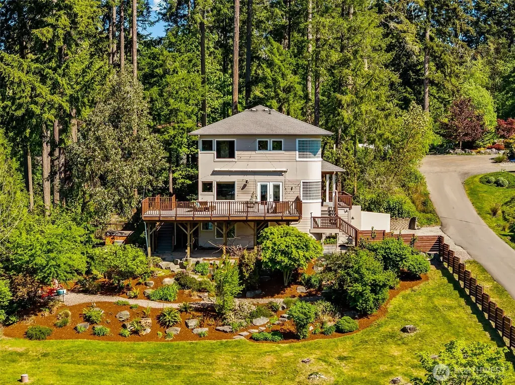 512 72nd Avenue NE Olympia WA 98506