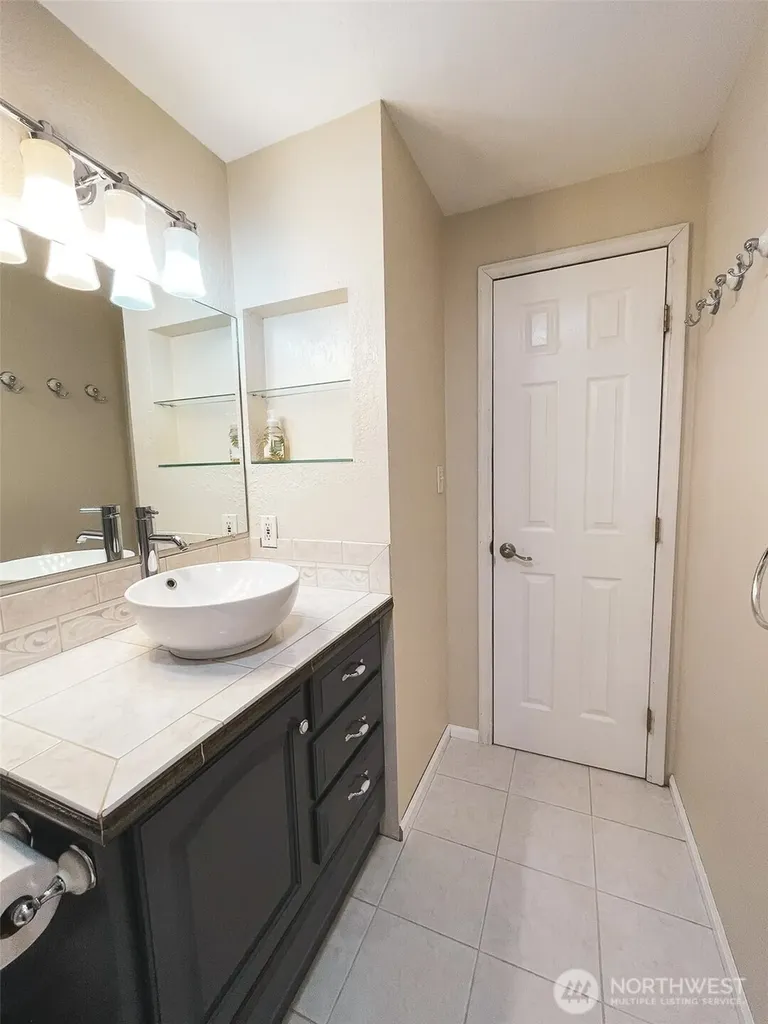 11857 SE 282nd Street Auburn WA 98092