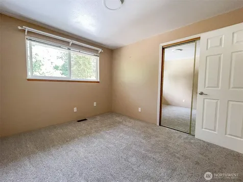 11857 SE 282nd Street Auburn WA 98092