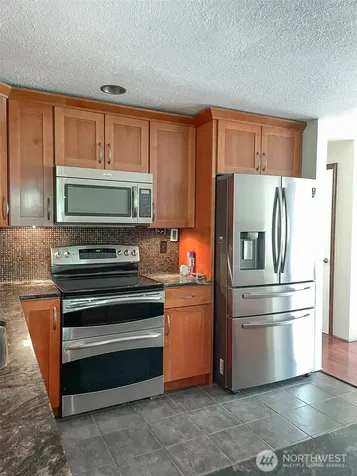 11857 SE 282nd Street Auburn WA 98092