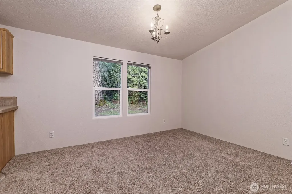 221 SE Fuchsia Avenue Shelton WA 98584