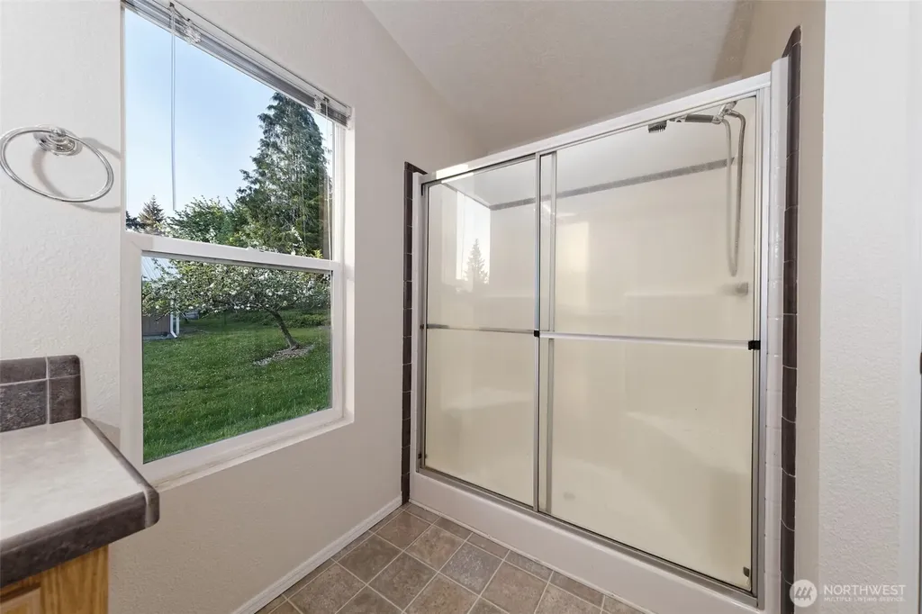 221 SE Fuchsia Avenue Shelton WA 98584