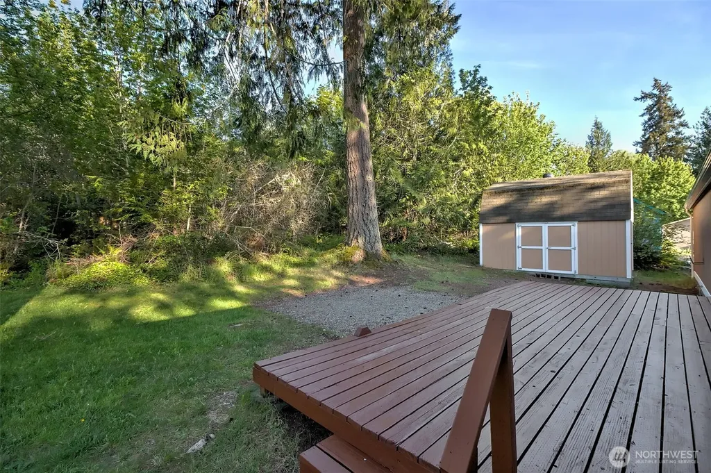 221 SE Fuchsia Avenue Shelton WA 98584