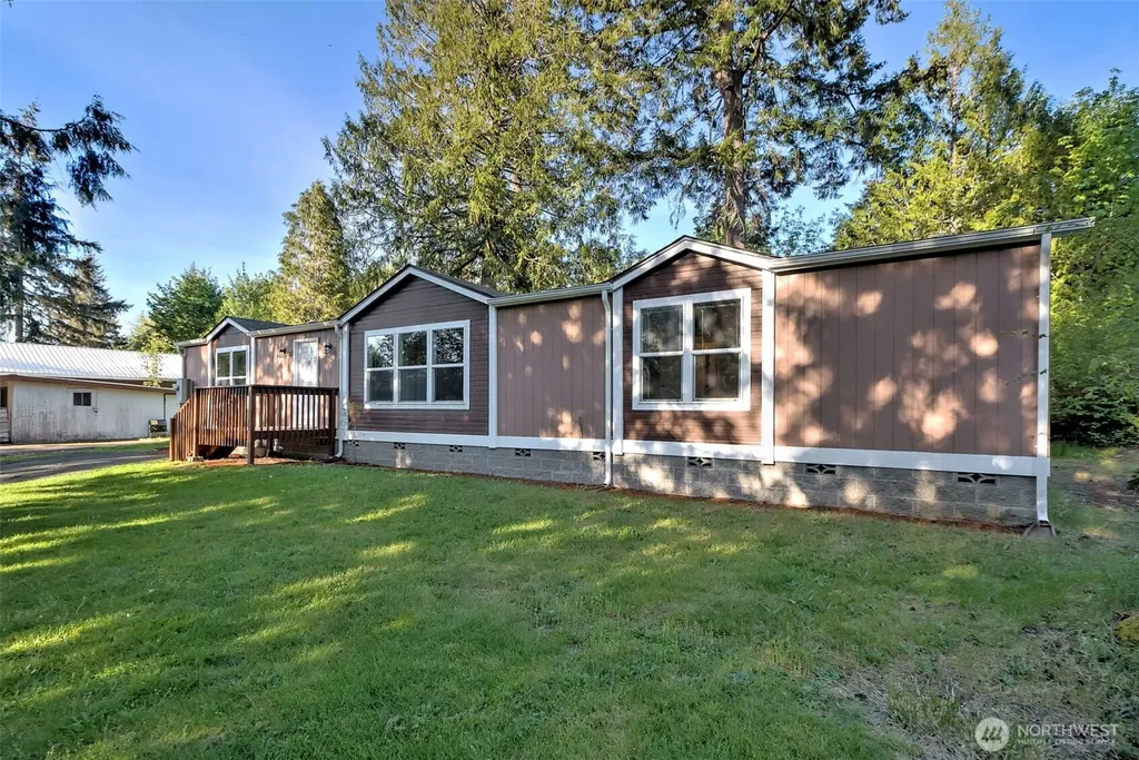 221 SE Fuchsia Avenue Shelton WA 98584