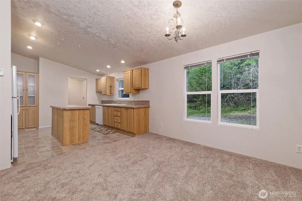 221 SE Fuchsia Avenue Shelton WA 98584