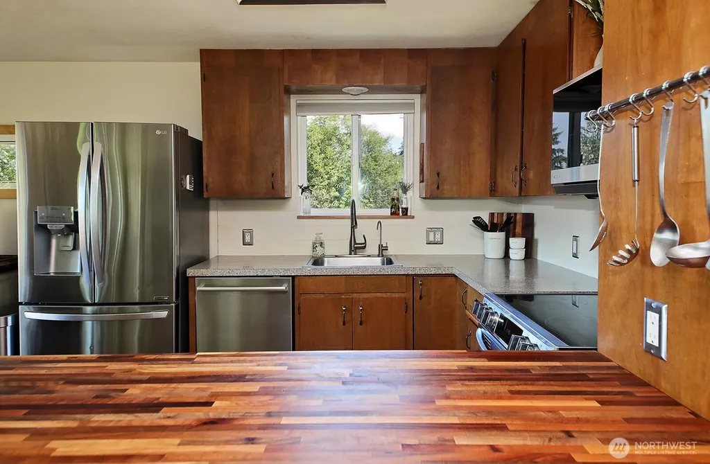 3459 Marine View Drive Greenbank WA 98253