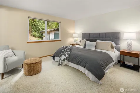 12016 106th Avenue NE Kirkland WA 98034