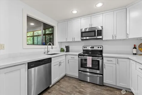 12221 100th Avenue NE Kirkland WA 98034