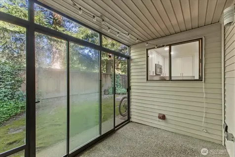 12221 100th Avenue NE Kirkland WA 98034