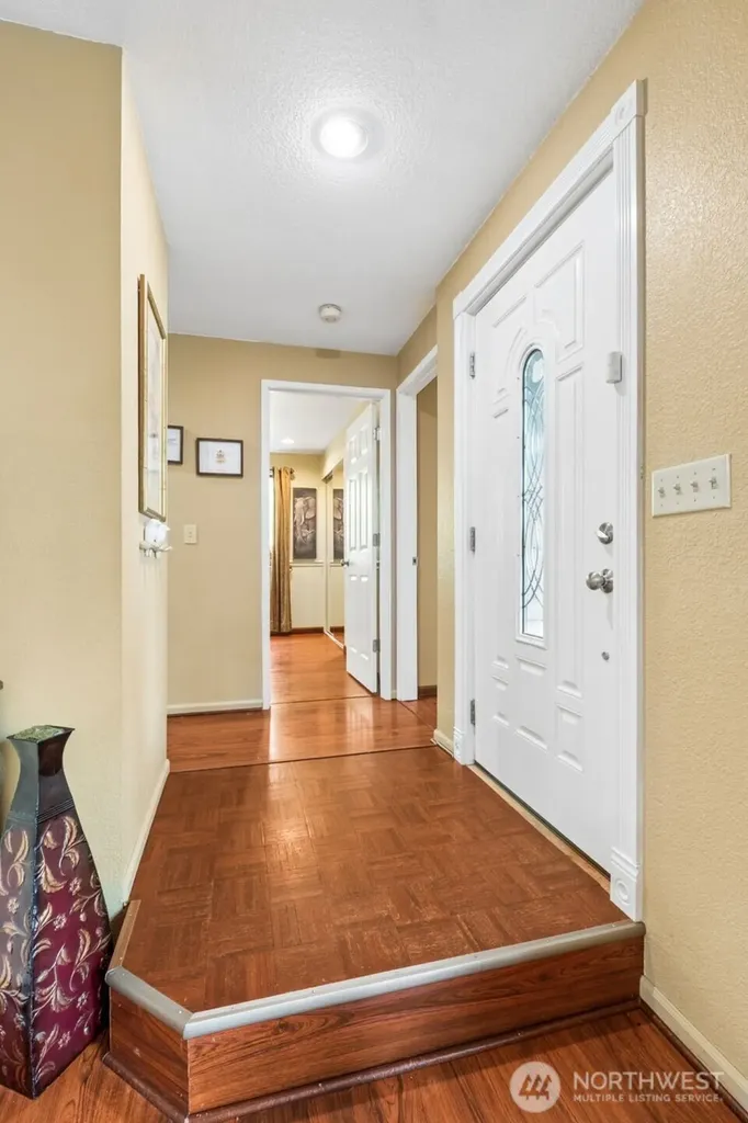 32104 SE Retreat Kanaskat Road Ravensdale WA 98051