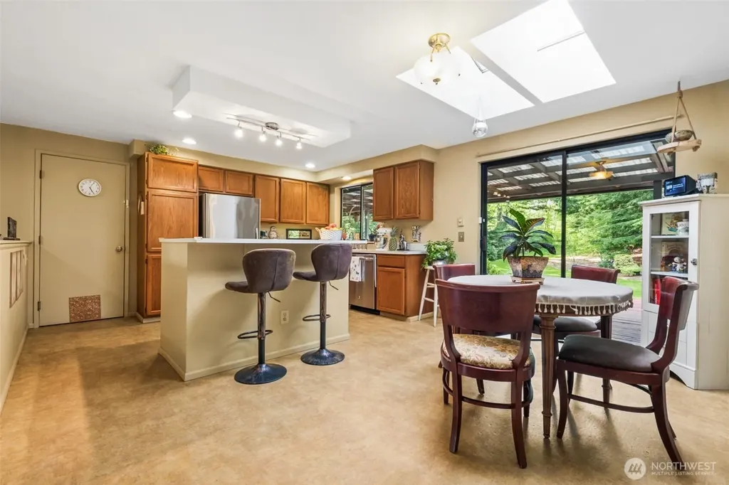 32104 SE Retreat Kanaskat Road Ravensdale WA 98051