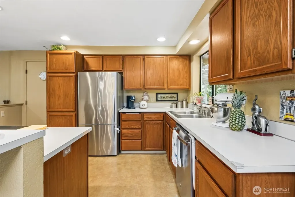 32104 SE Retreat Kanaskat Road Ravensdale WA 98051