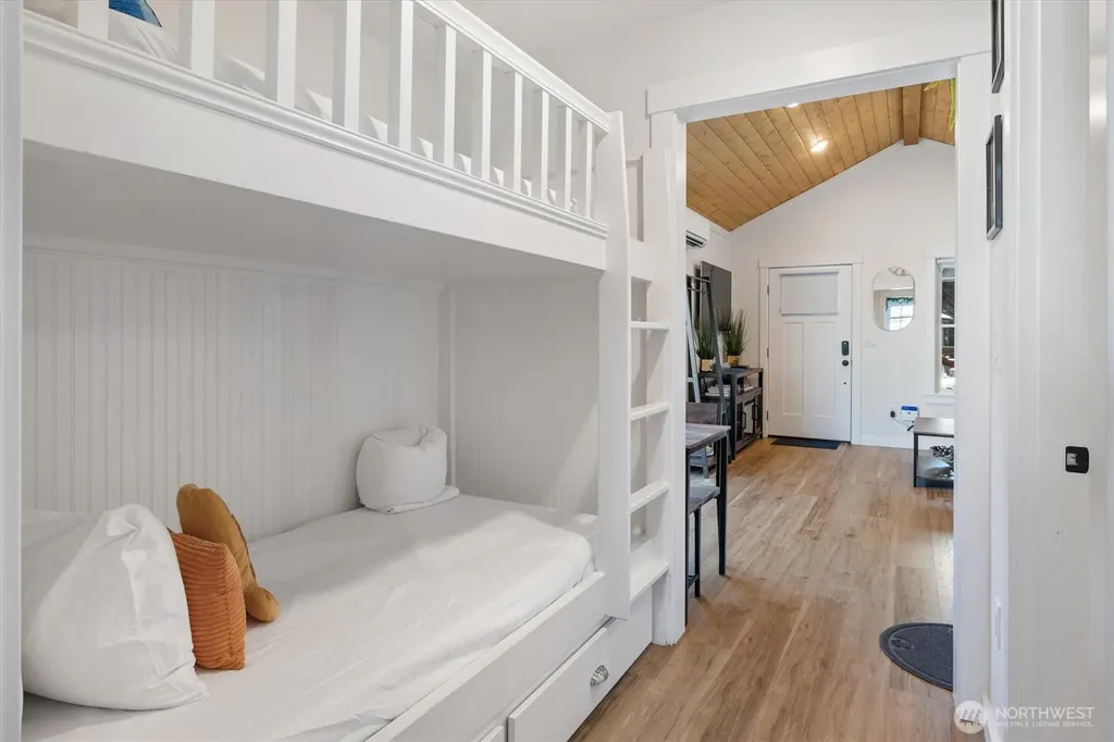417 E Compass Street Pacific Beach WA 98571