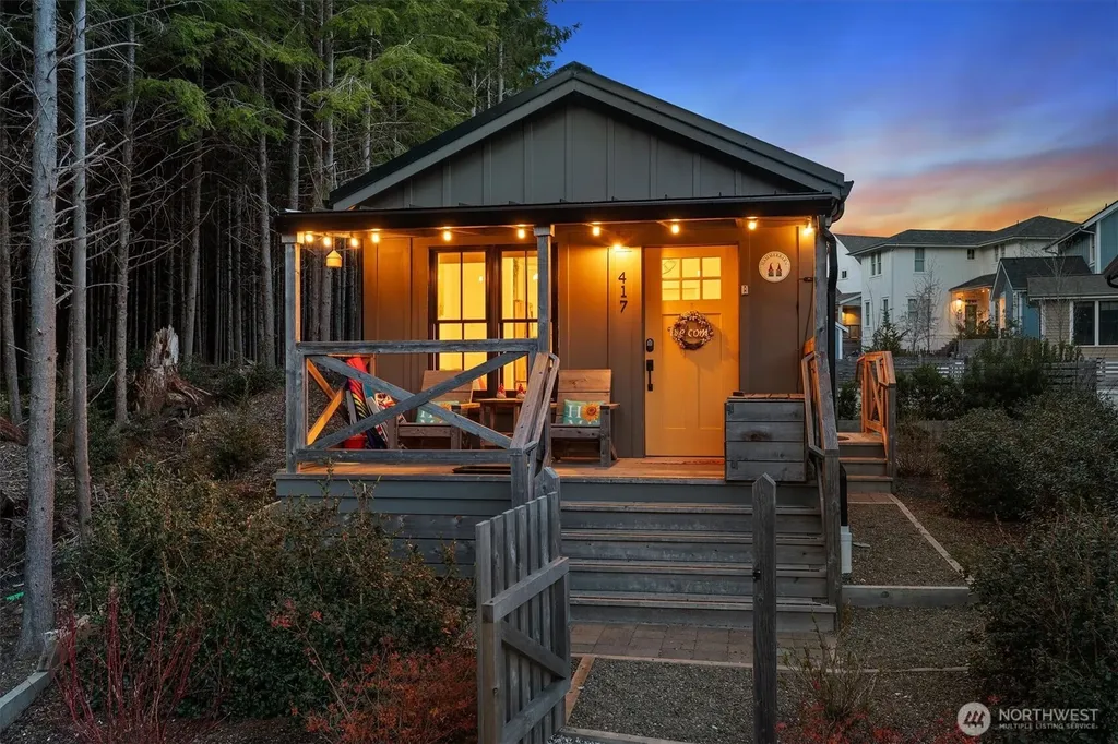 417 E Compass Street Pacific Beach WA 98571