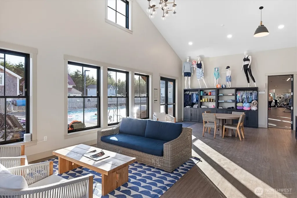 417 E Compass Street Pacific Beach WA 98571