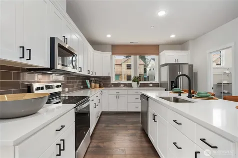12051 127th Avenue Ct E Puyallup WA 98374
