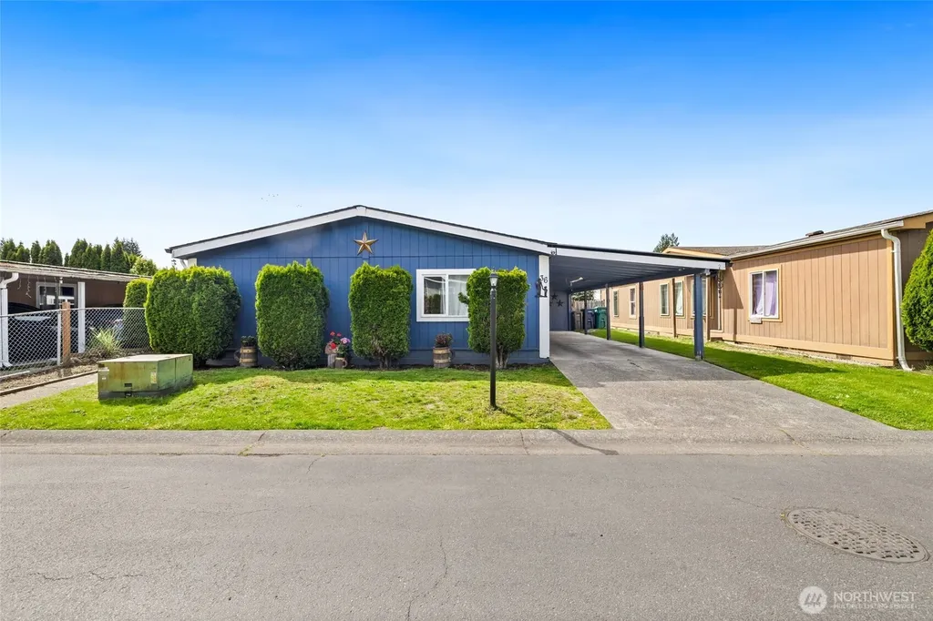 725 37th Street Ct SE Auburn WA 98002