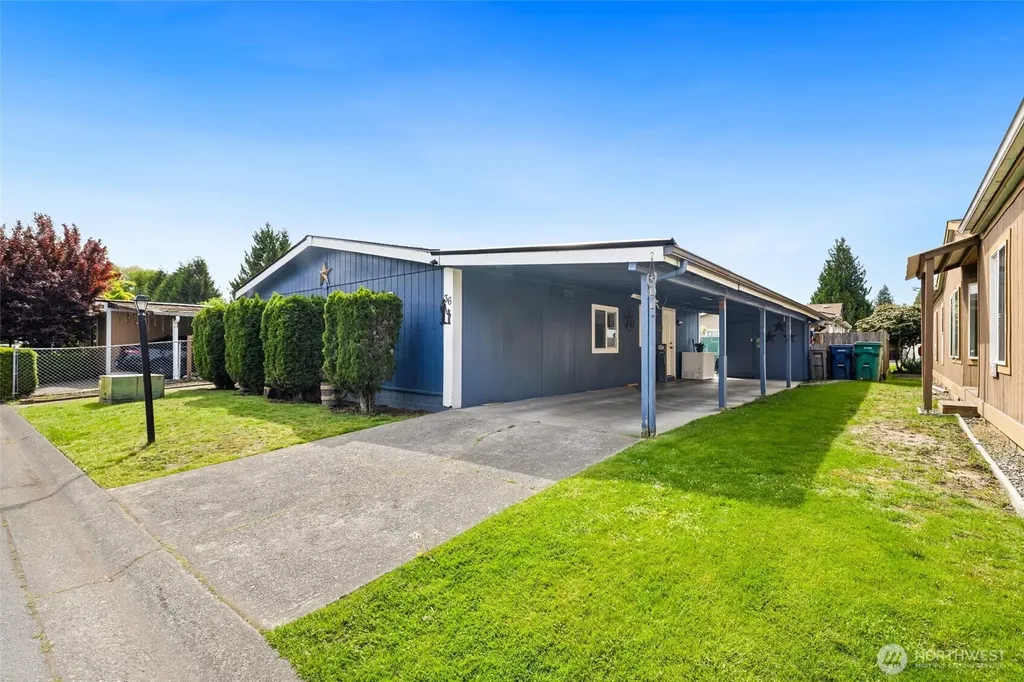 725 37th Street Ct SE Auburn WA 98002