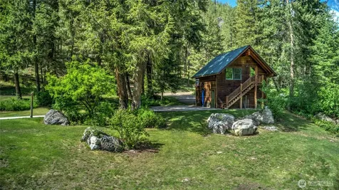 19 A And B Two Rivers Road Mazama WA 98833