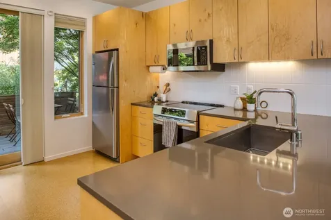 449 Sprout Path NW Bainbridge Island WA 98110