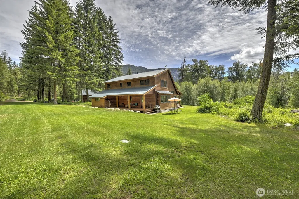 19 Two Rivers Road Mazama WA 98833