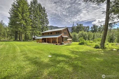 19 Two Rivers Road Mazama WA 98833