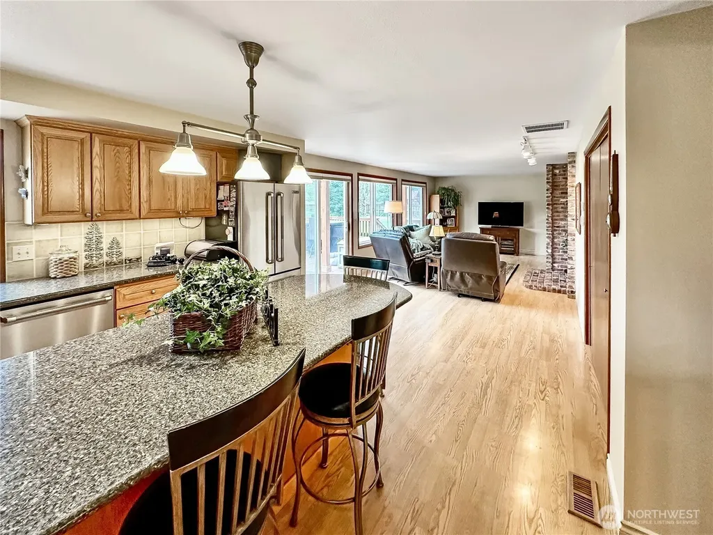 15210 106th Street E Puyallup WA 98374