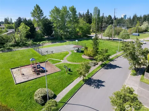 34516 16th Avenue SW Federal Way WA 98023