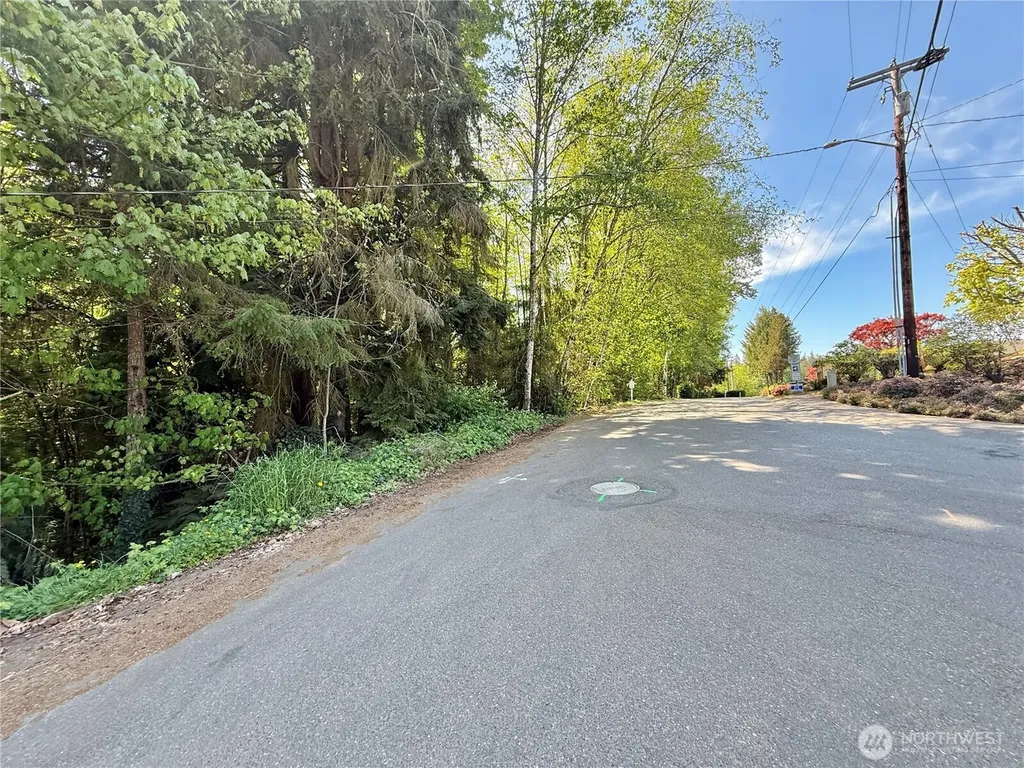 1356 SE Carl Pickel Drive Port Orchard WA 98366