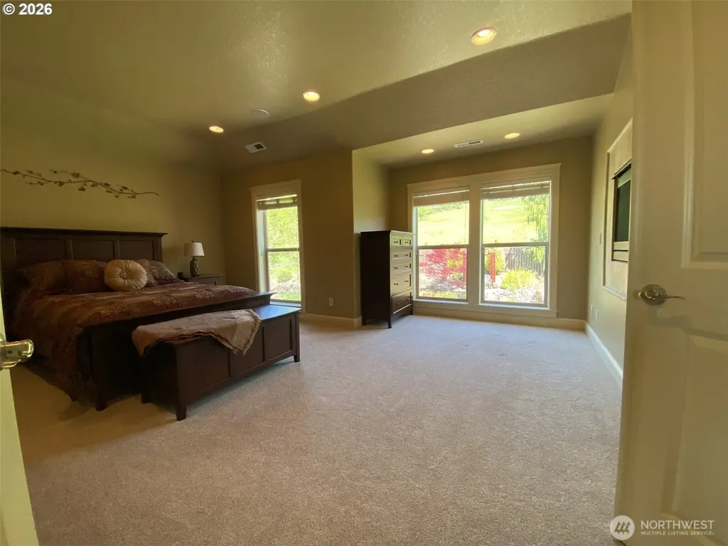 545 E 18 Street La Center WA 98629