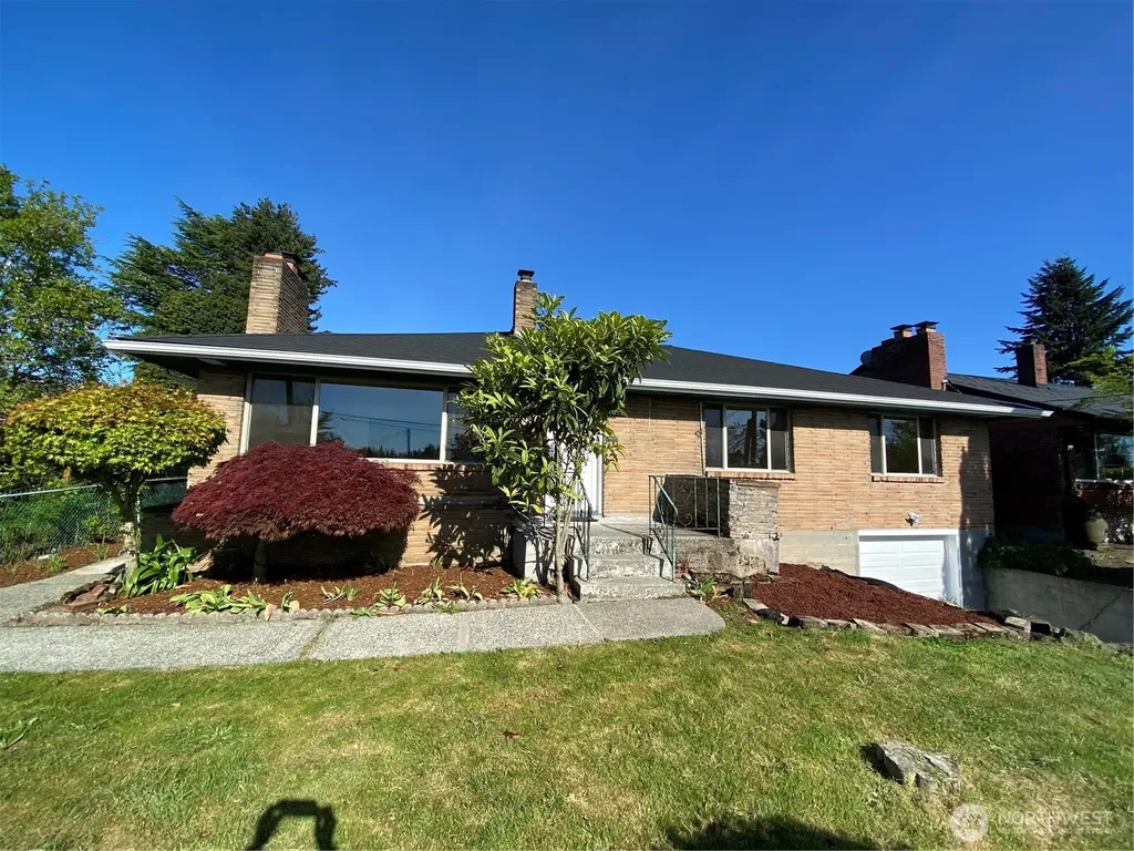 4916 24th Place S Seattle WA 98108