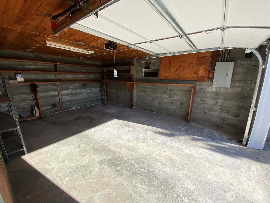 4916 24th Place S Seattle WA 98108