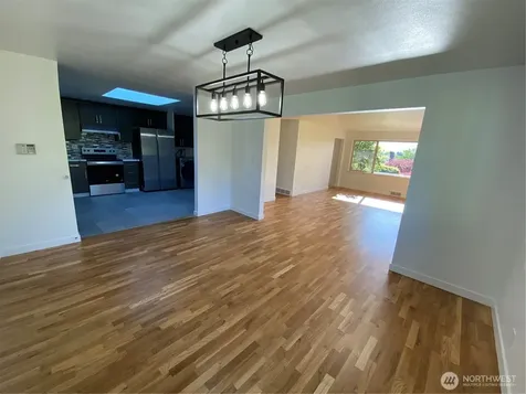 4916 24th Place S Seattle WA 98108