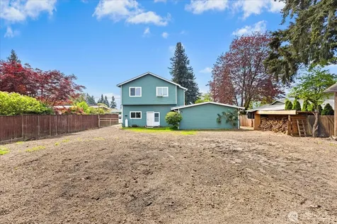 2111 201st Place SW Lynnwood WA 98036