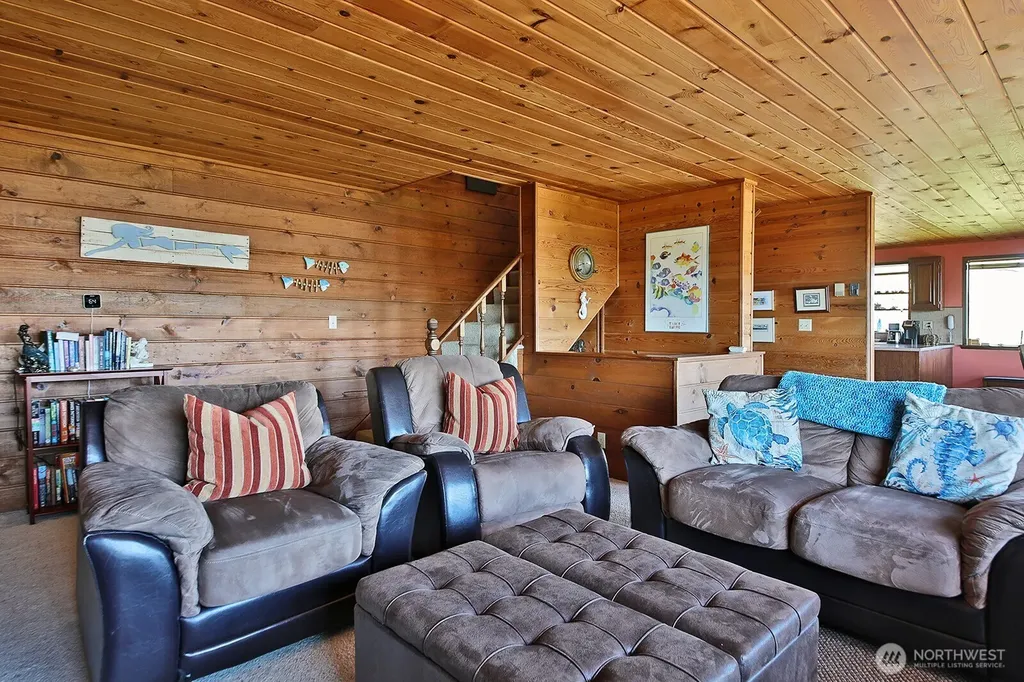 3837 Driftwood Drive Clinton WA 98236