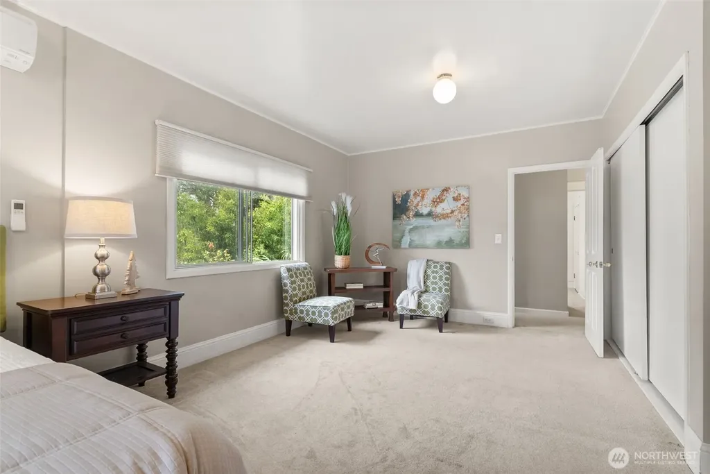 225 17th Avenue SE Olympia WA 98501
